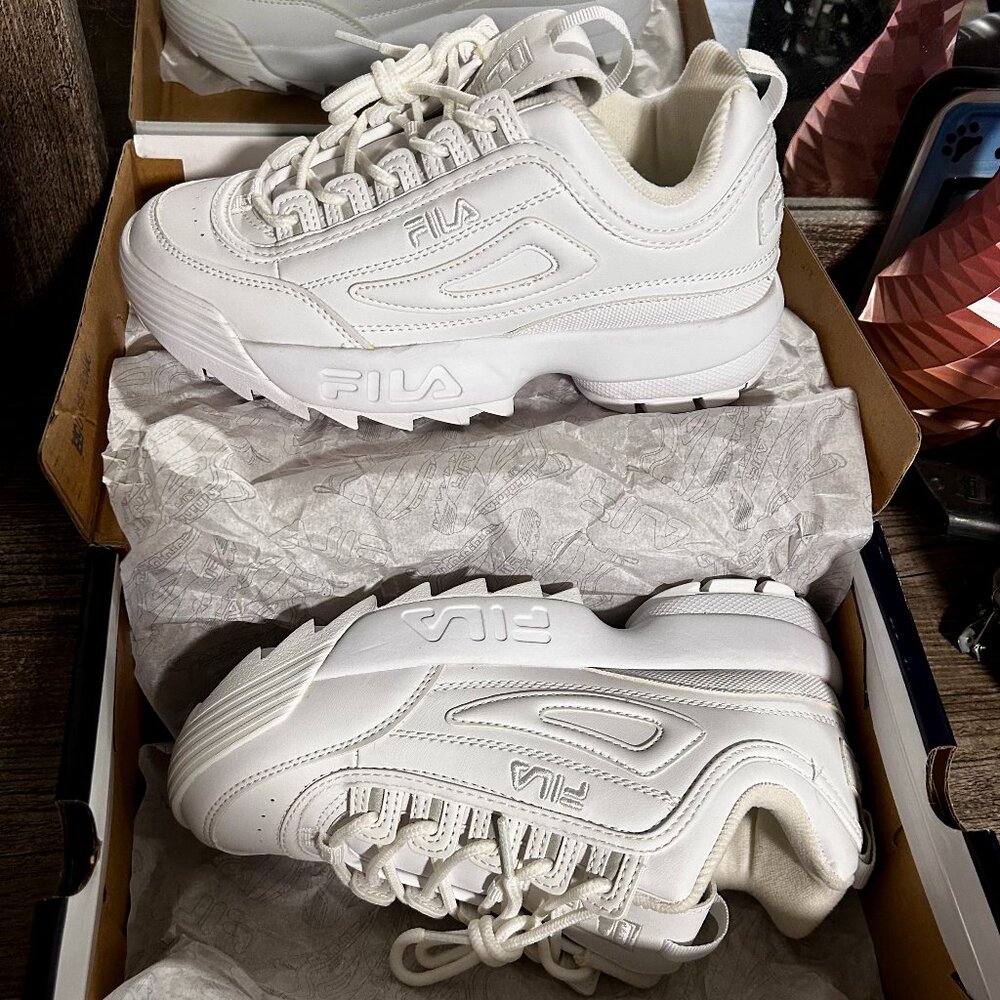 Triple White Fila Disruptor 2 - US W's 7, M's 5.5, Kid's 5.5